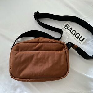 Baggu Brown Camera Bag NEW